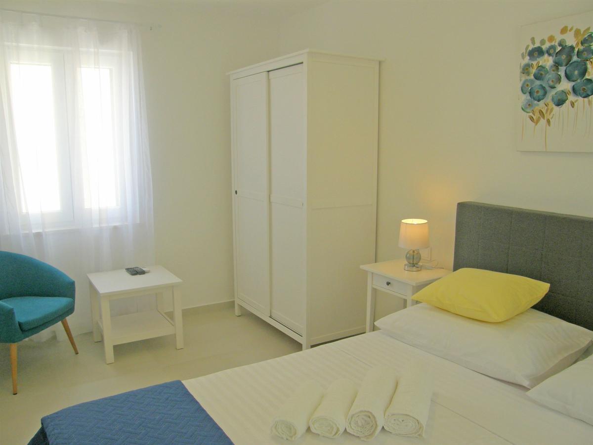 Apartments Mare Primošten Dış mekan fotoğraf