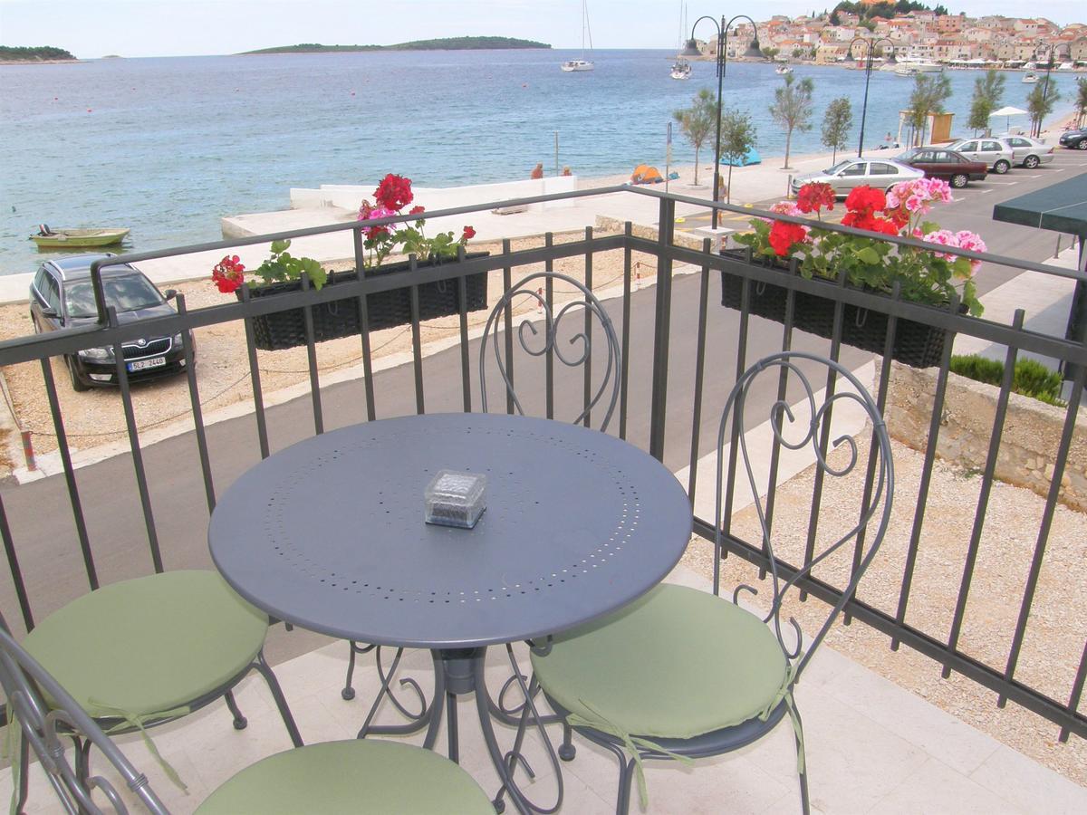 Apartments Mare Primošten Dış mekan fotoğraf