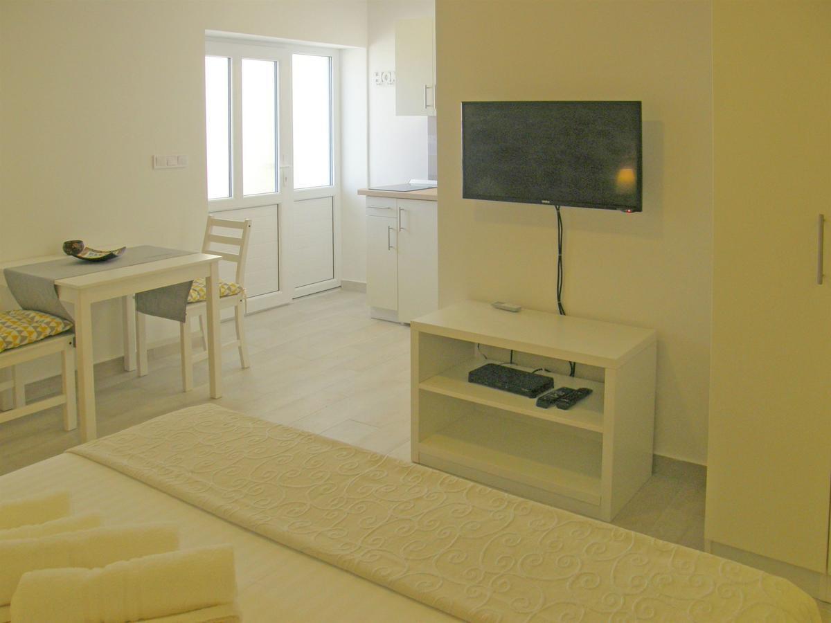 Apartments Mare Primošten Dış mekan fotoğraf